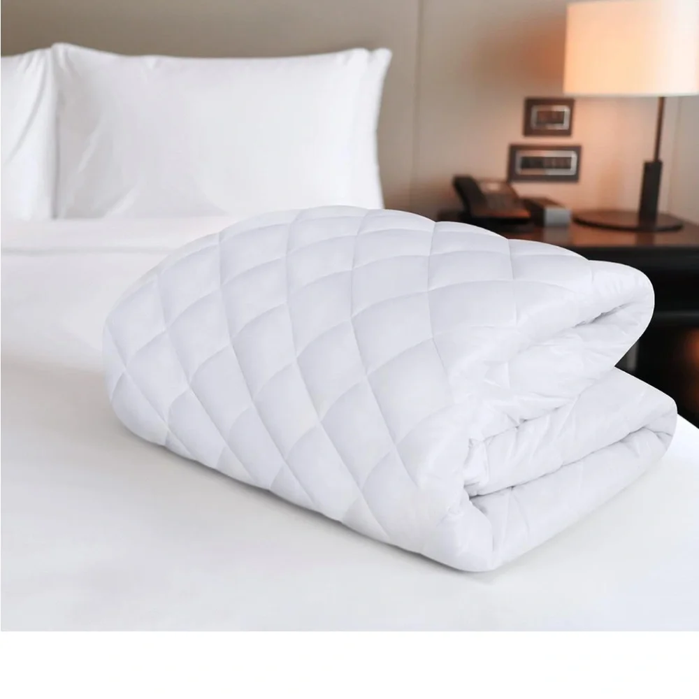 NWT Utopia Bedding Quilted Fitted Mattress Pad Twin XL